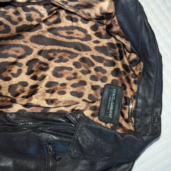 Versace Leather Jacket with Leopard silk lining - Picture 2 of 3